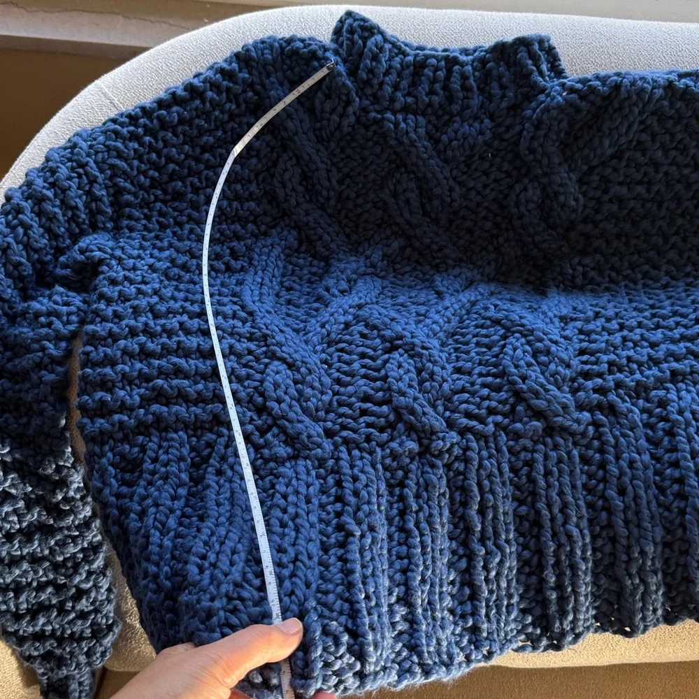 Loopy Case Blue Chunky Knit Sweater - Picture 11 of 12